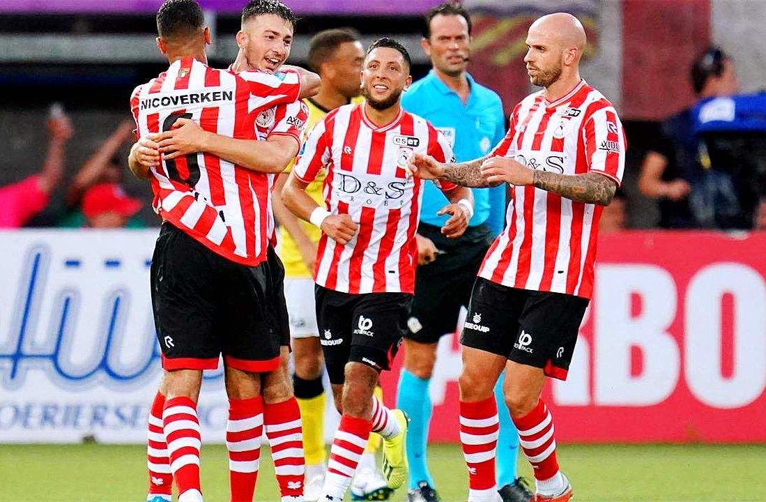 了亮眼的成 了亮眼的成