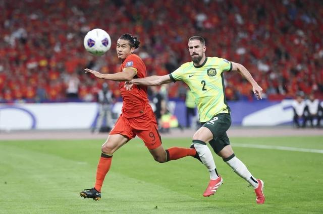 帮球队拉开 帮球队拉开